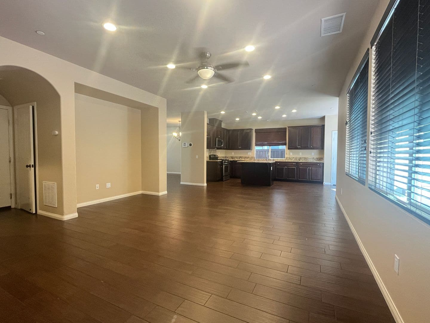 Vista House: 790 Arbor Glen Ln
