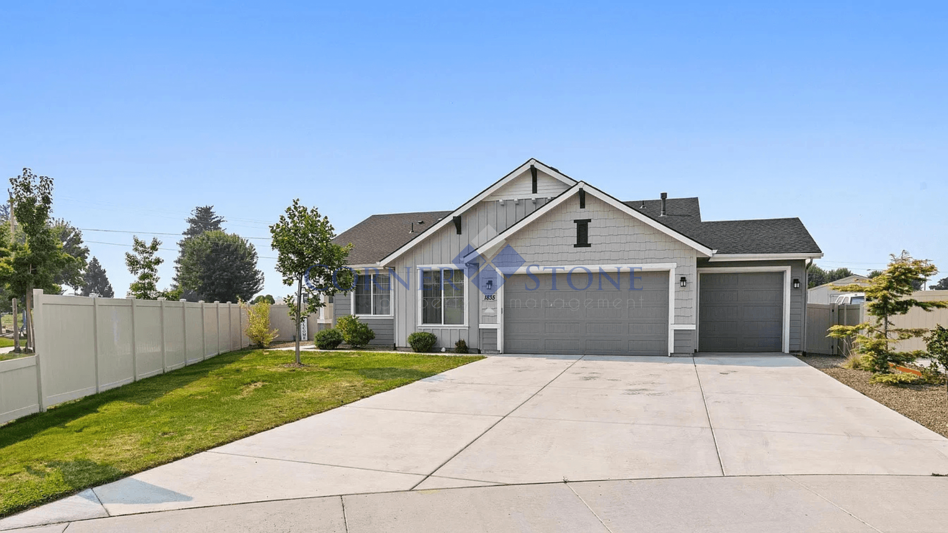 Star House: 1835 N. Burnam Ave.