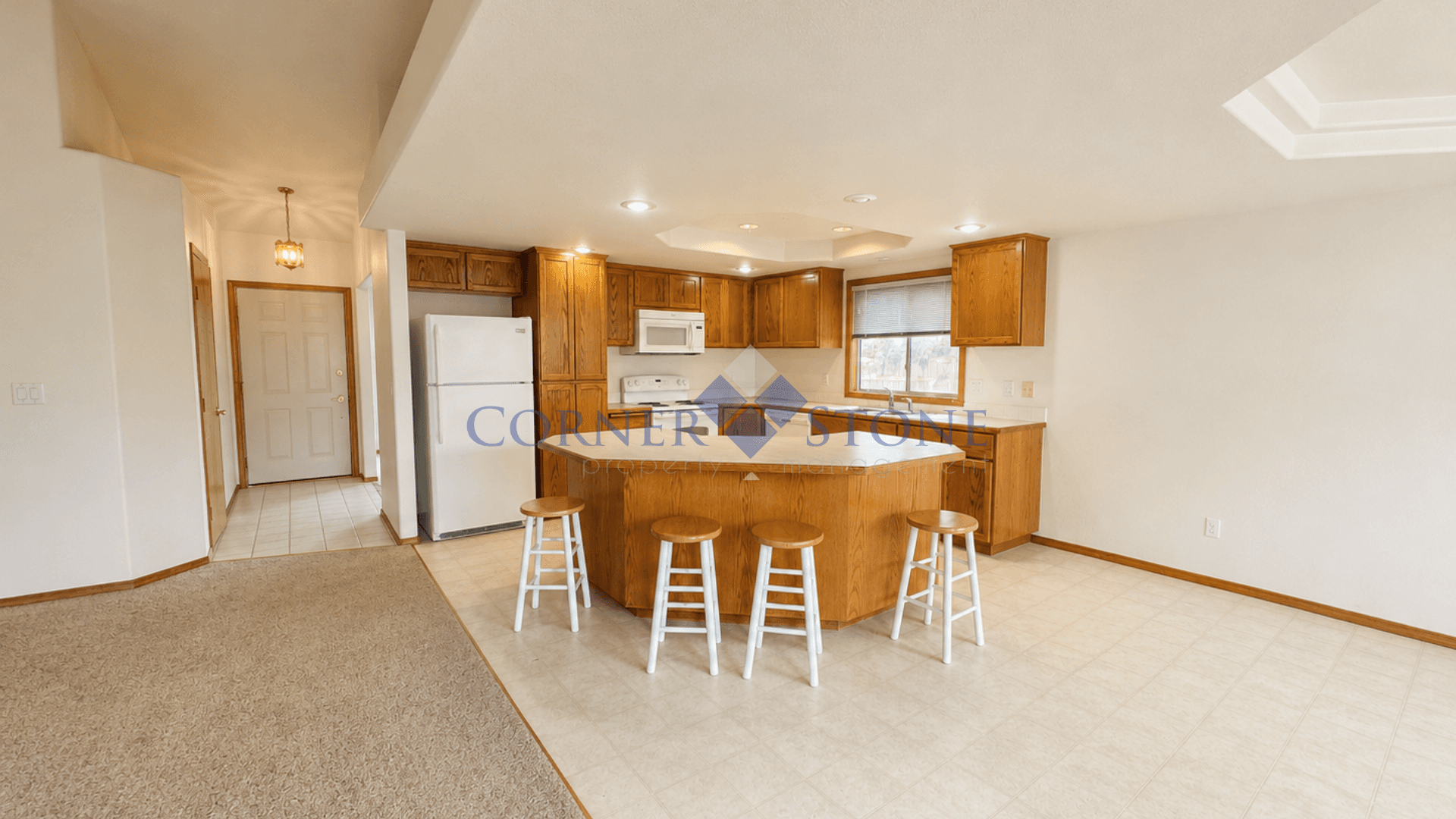 Boise House: 5537 N Tumbleweed Place