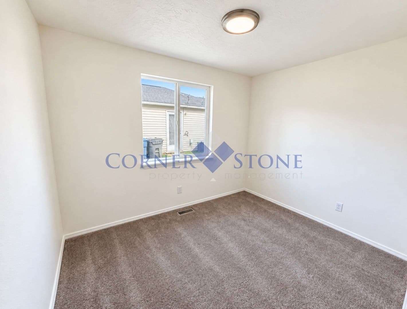 Nampa House: 807 E. Cottage Ave