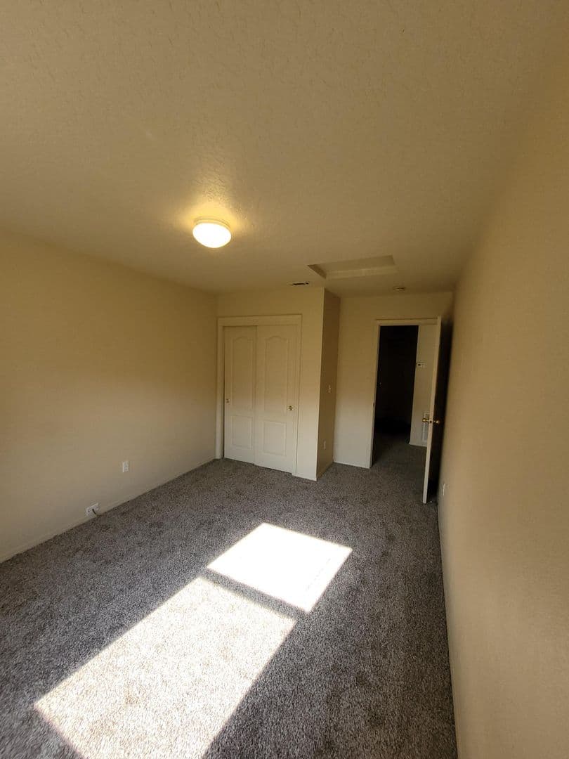 Meridian House: 4450 N. Mooney Falls Way