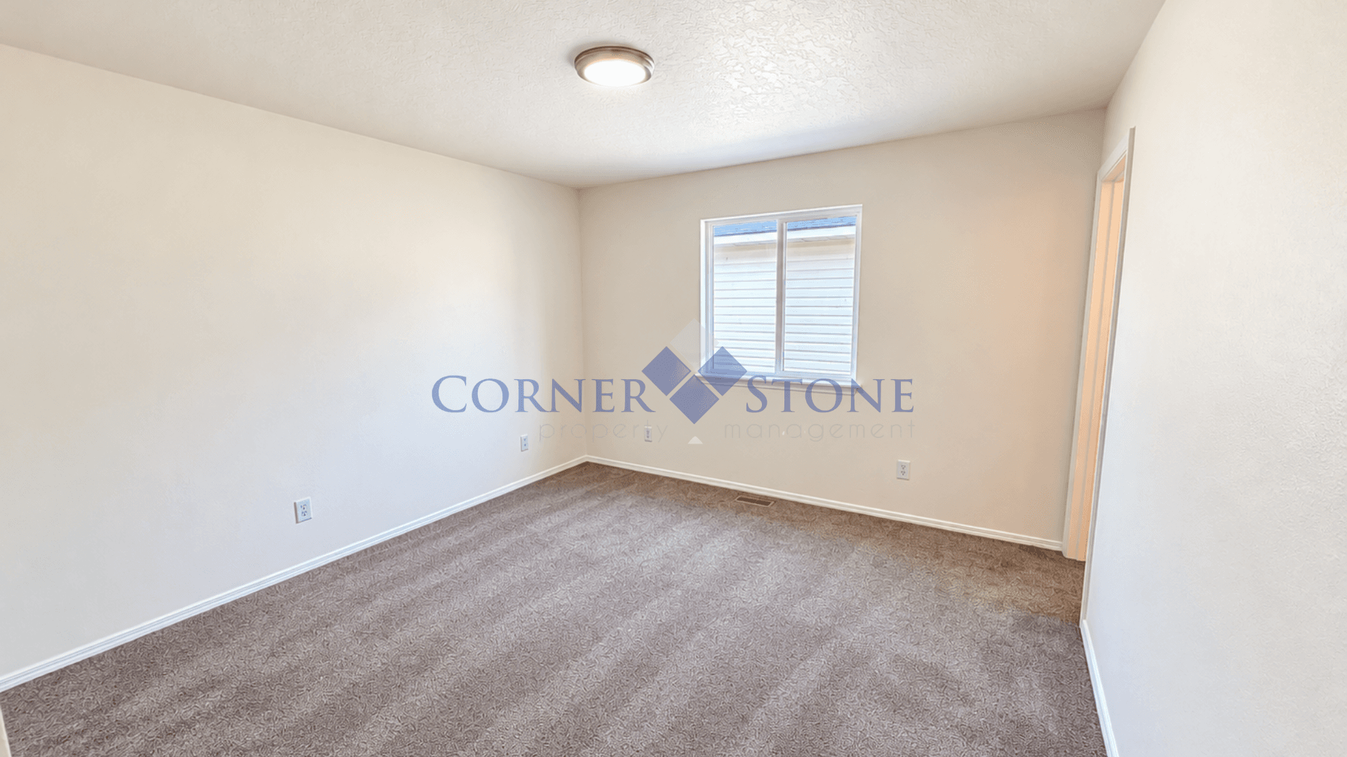 Nampa House: 807 E. Cottage Ave