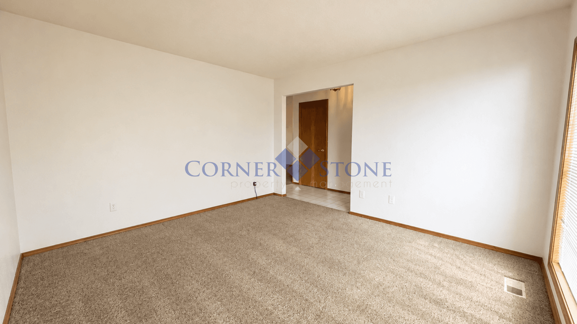 Boise House: 5537 N Tumbleweed Place