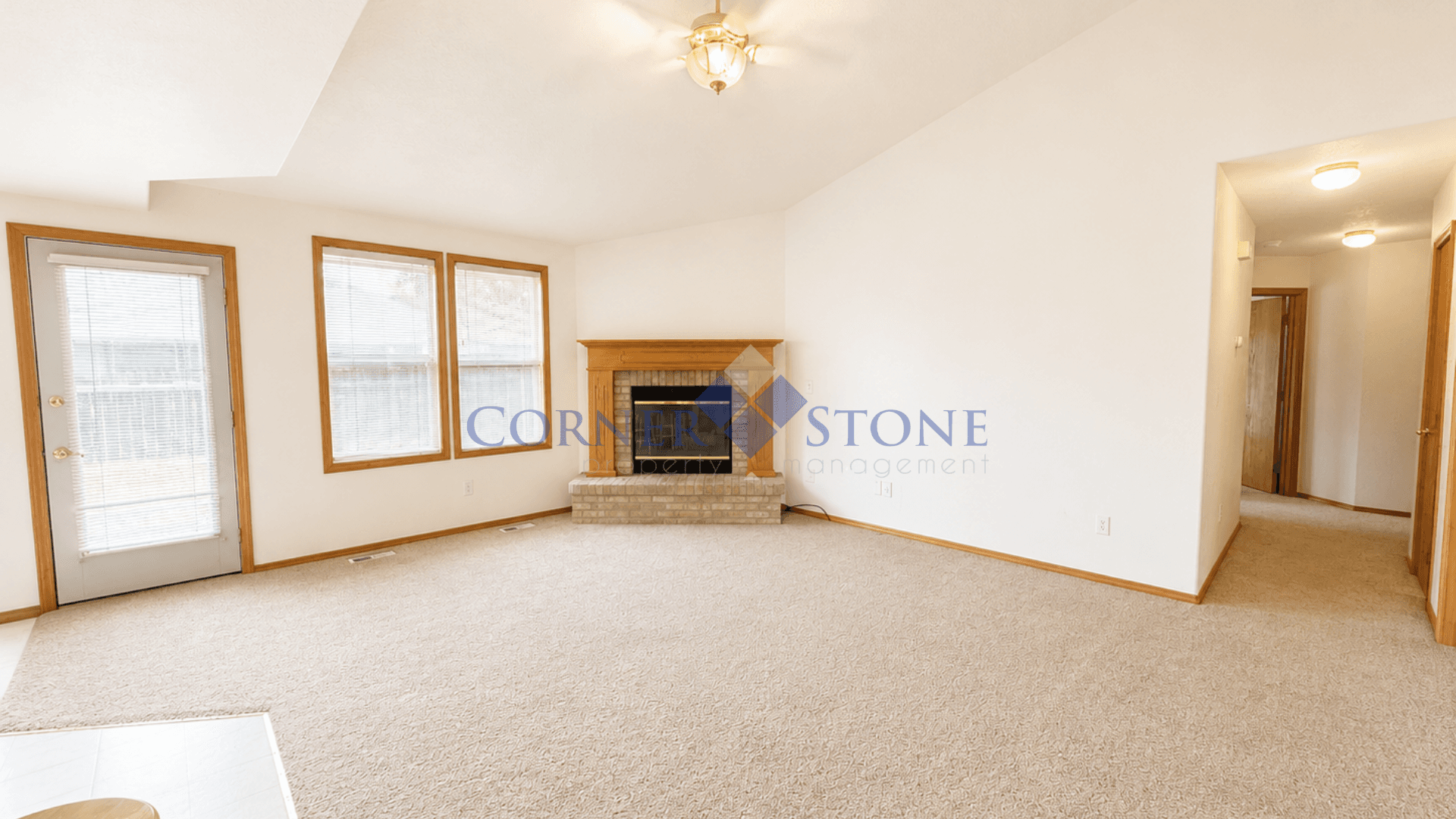 Boise House: 5537 N Tumbleweed Place