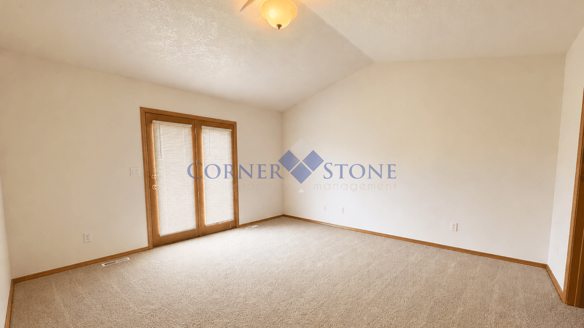Boise House: 5537 N Tumbleweed Place