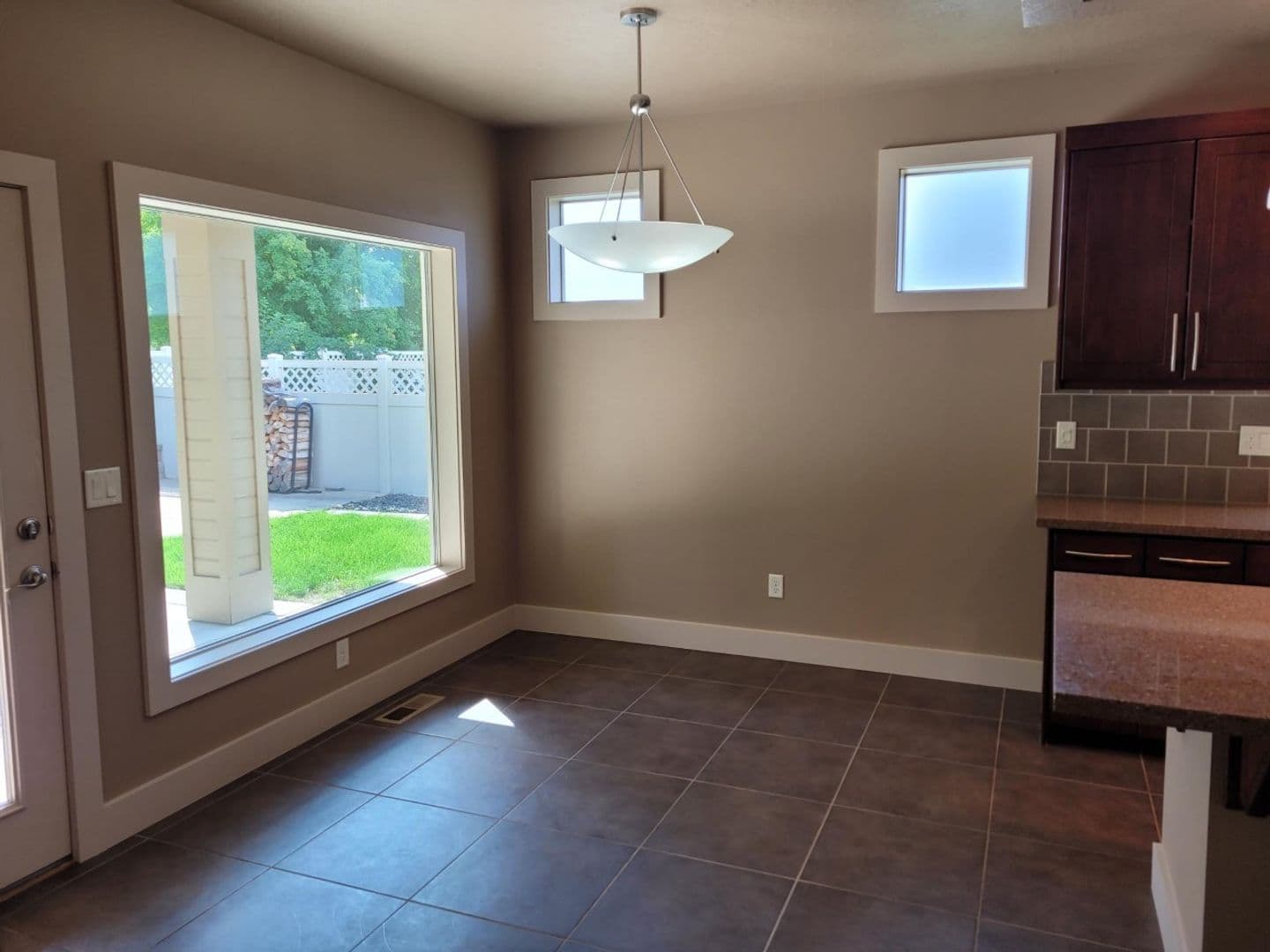 Meridian House: 4446 N. Abruzzo Ave.
