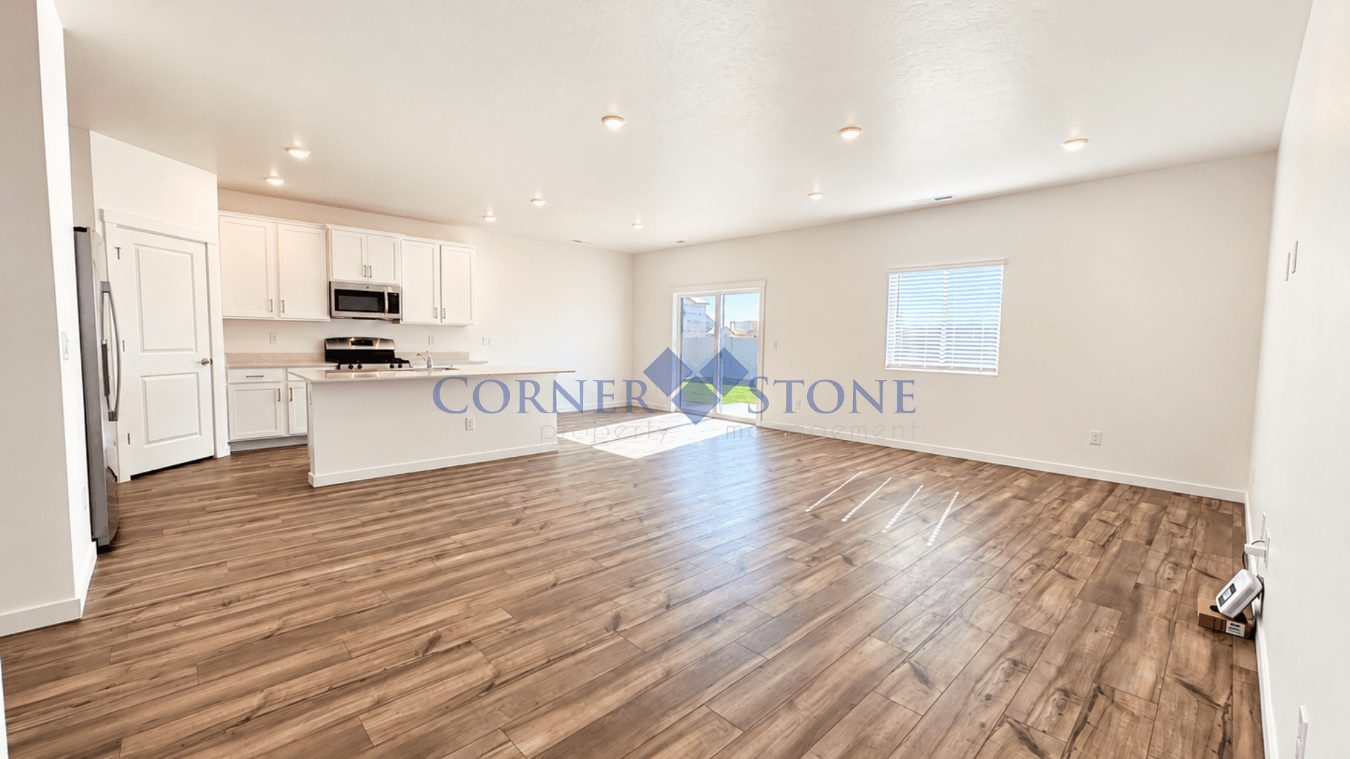 Caldwell House: 15095 Aviaticus Way