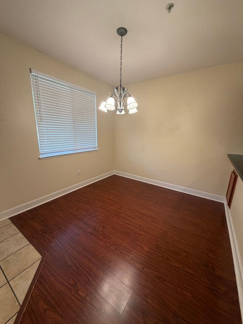 Roseville Condo: 1501 Secret Ravine Pkwy #317
