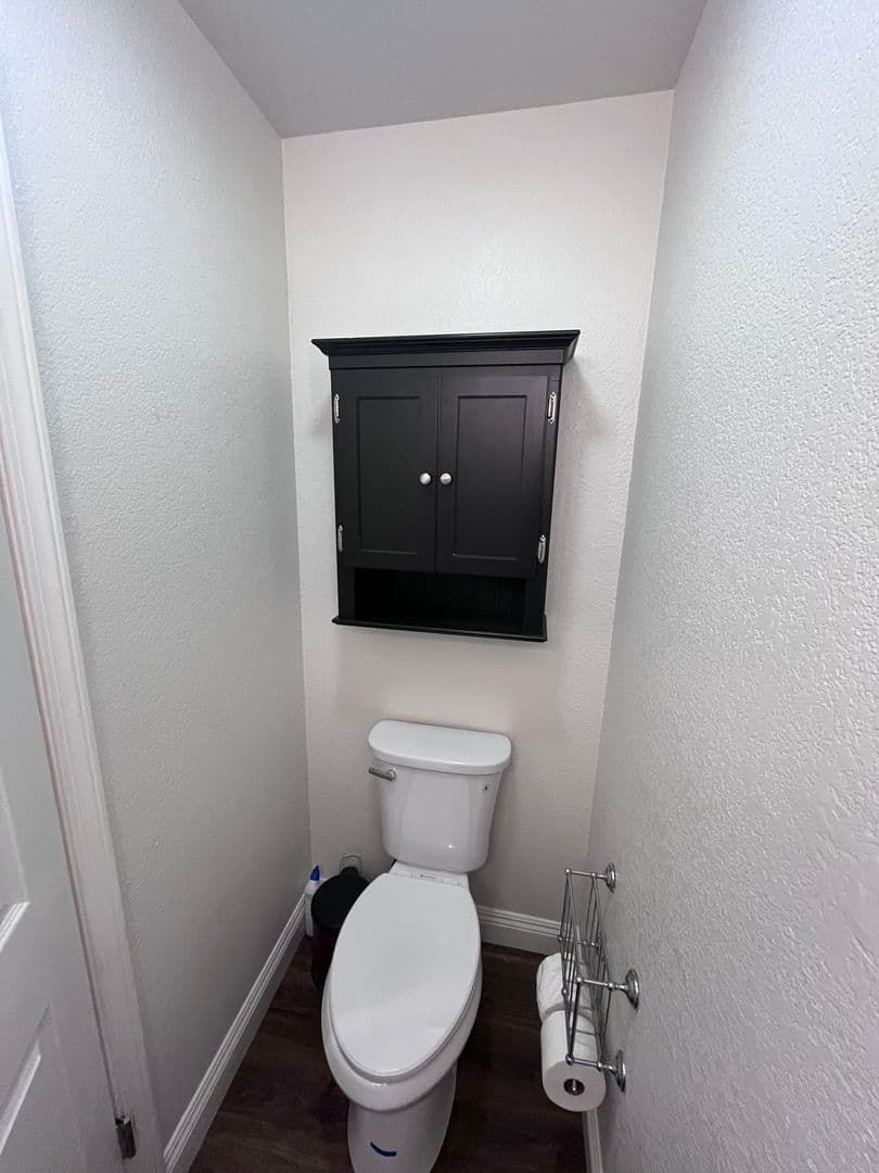 Roseville House: 124 Sky Ridge Court
