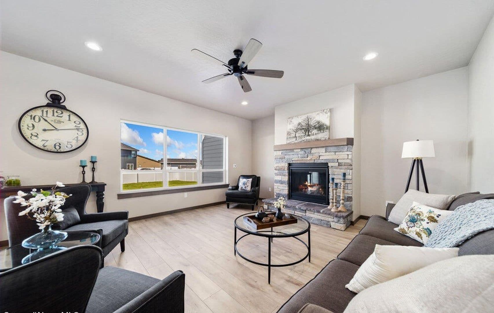 Post Falls House: 2728 N Neptune St.