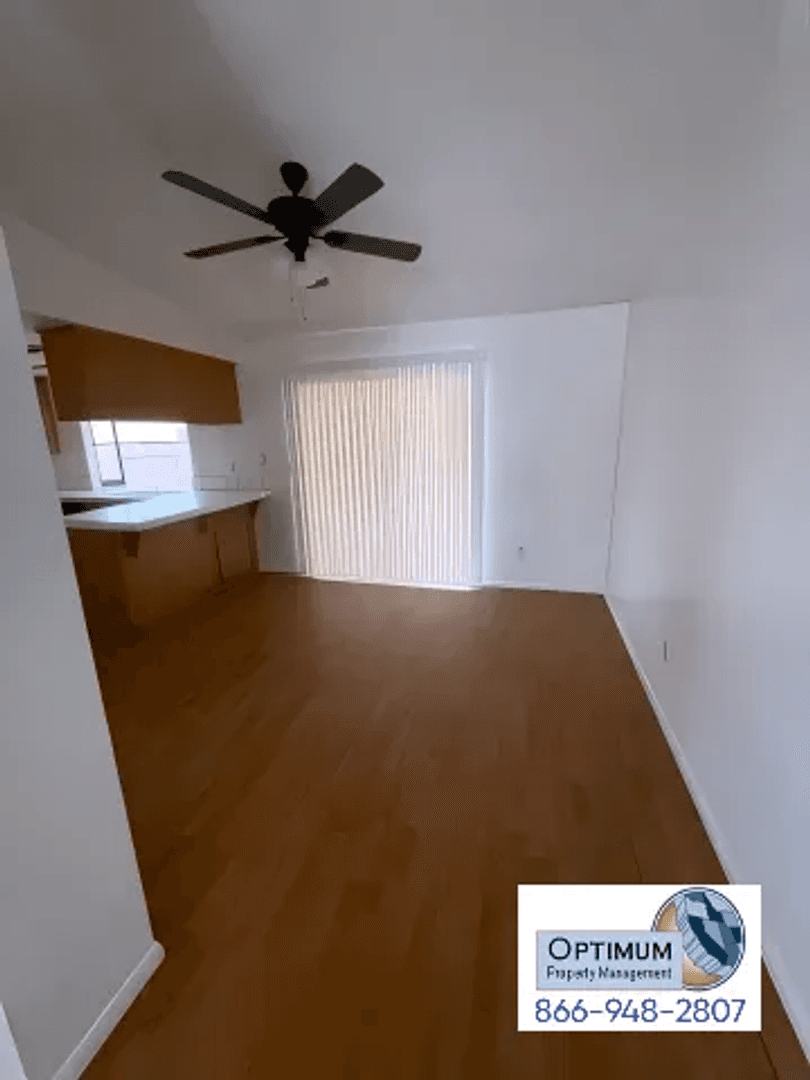 Victorville House: 15459 Chaparrel St.