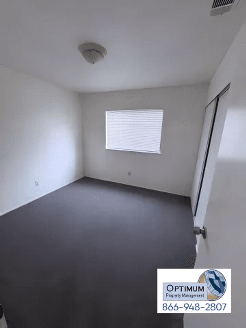 Victorville House: 15459 Chaparrel St.