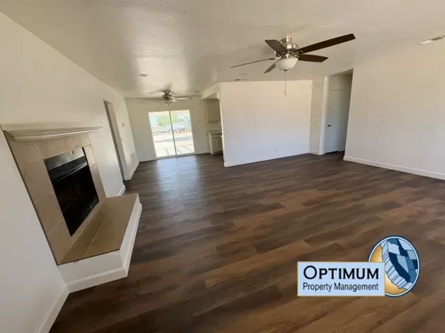 Hesperia House: 9295 Verdugo Ave