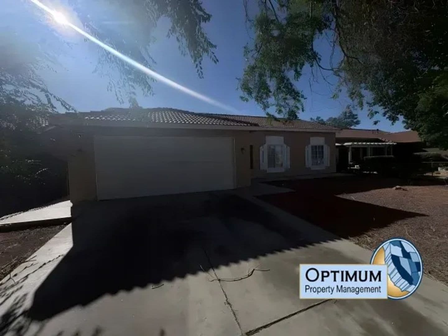 Adelanto House: 15036 Milford Ave