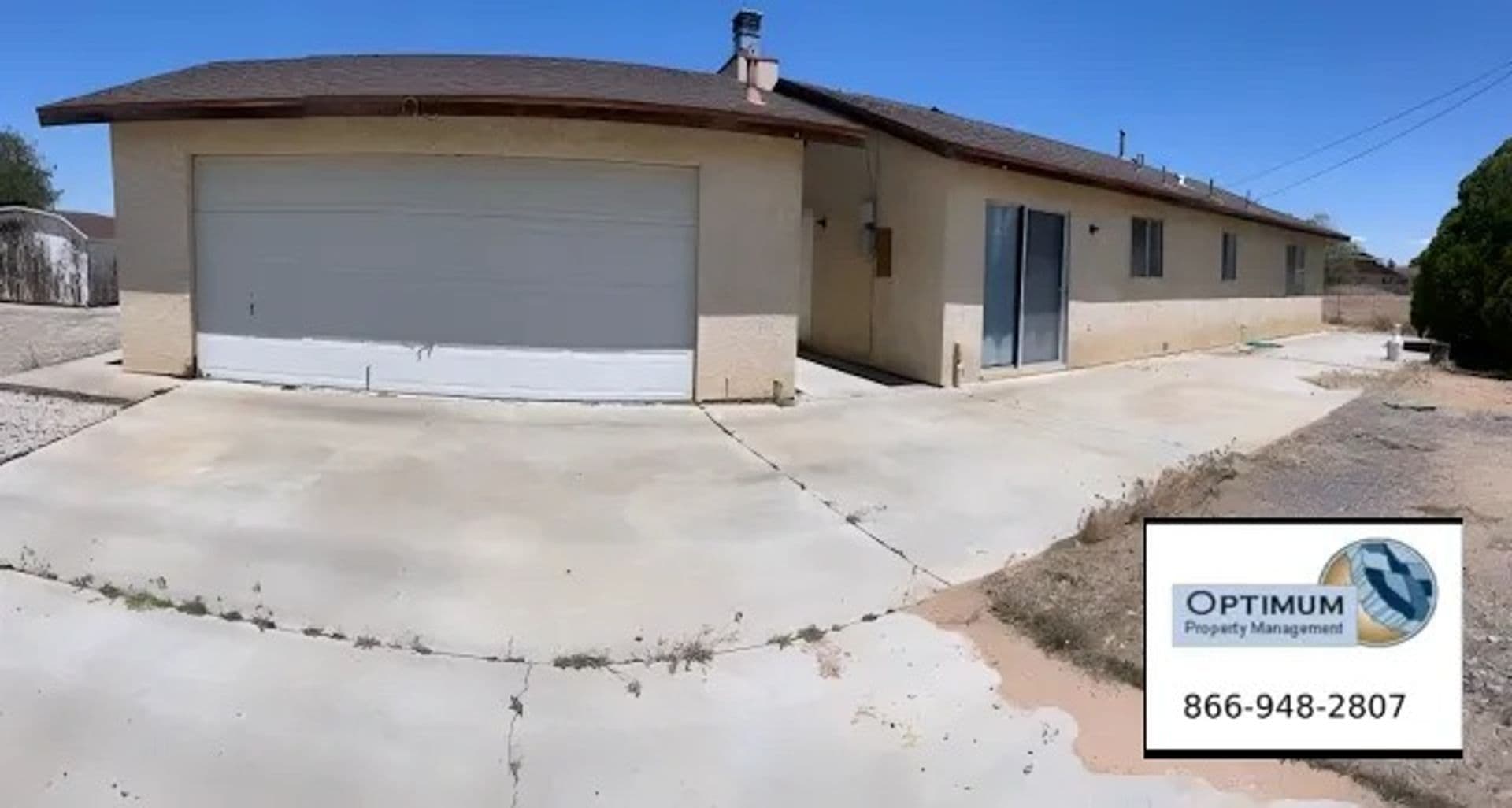 Apple Valley House: 21335 Standing Rock Rd