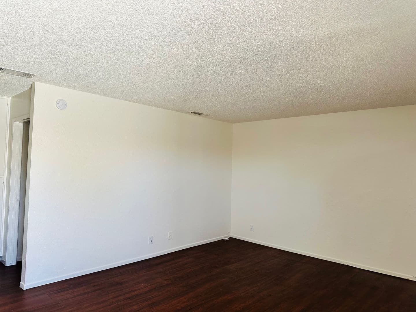 Apple Valley Apartment: 15340 Ute Road