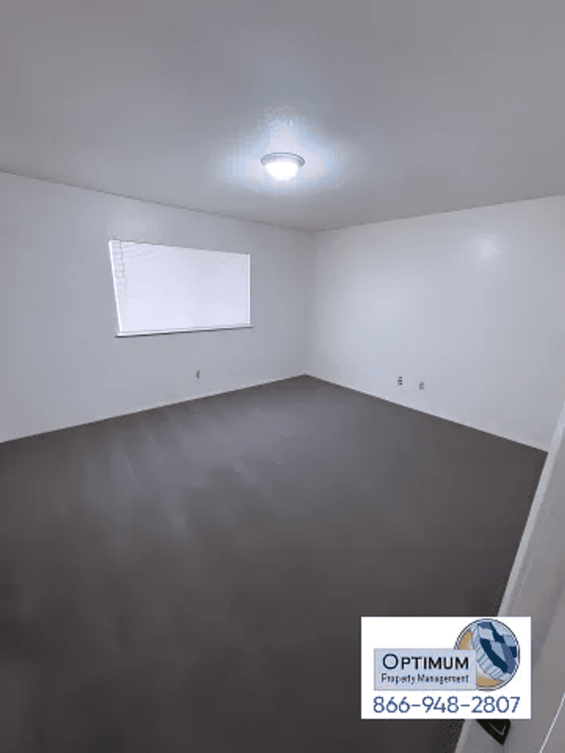 Victorville House: 15459 Chaparrel St.