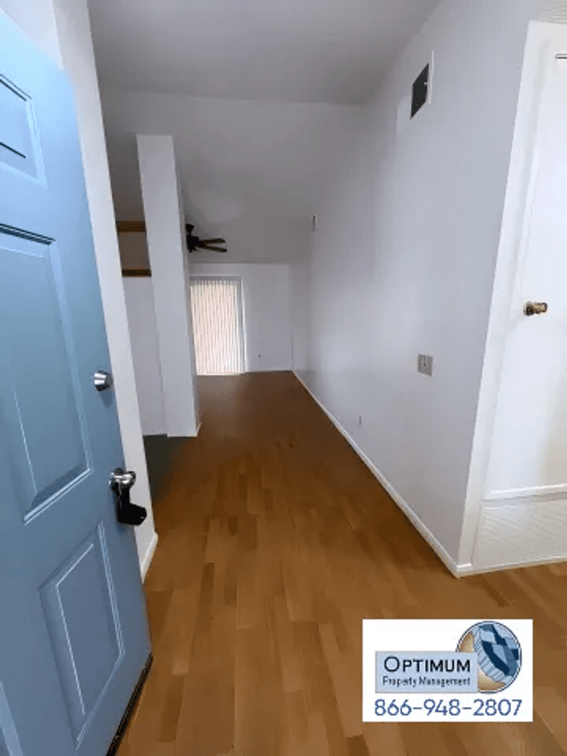 Victorville House: 15459 Chaparrel St.