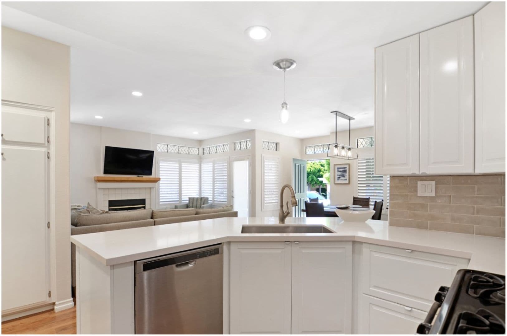Laguna Niguel House: 200 Shorebreaker