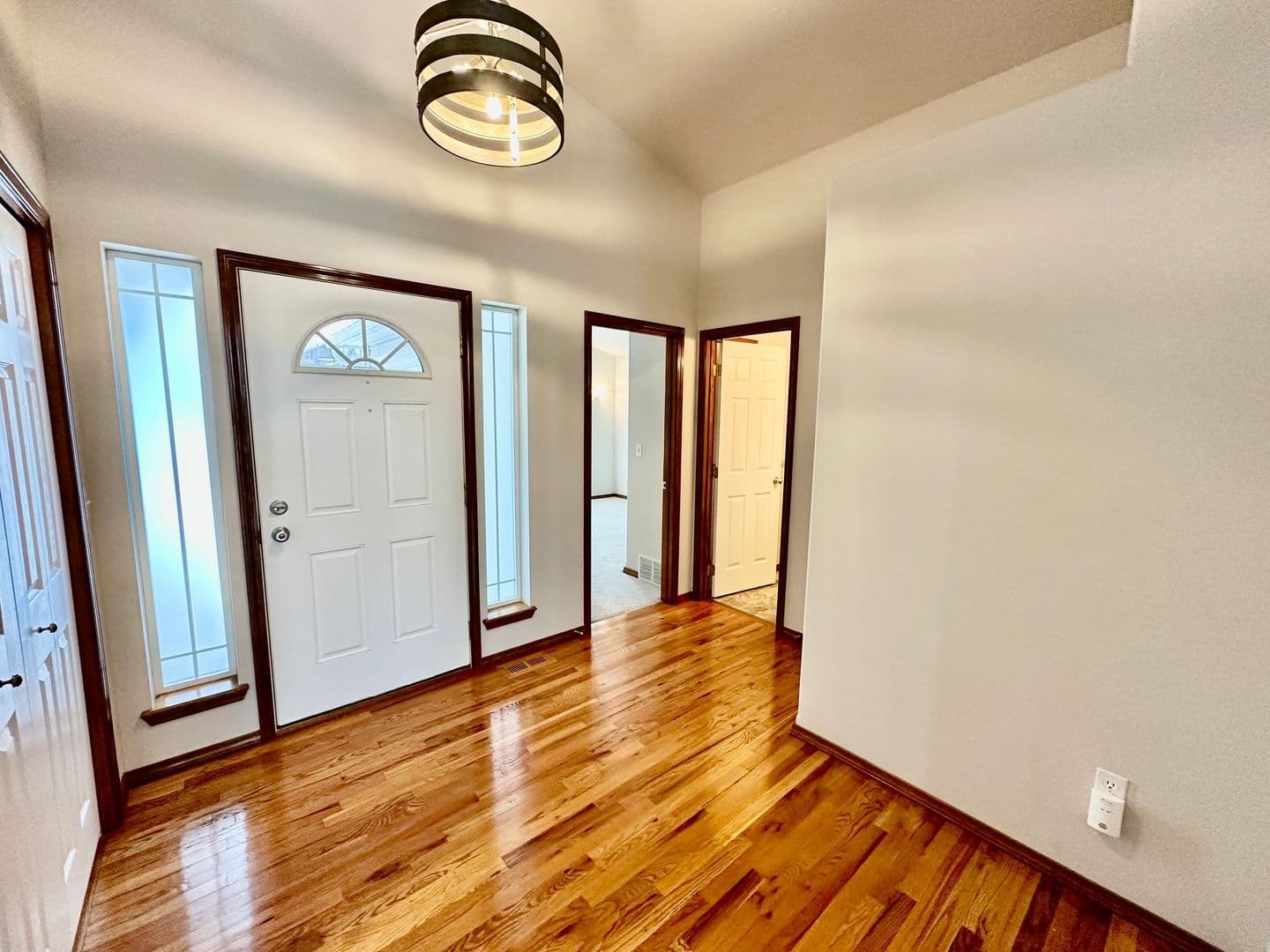 Mead House: 15207 Bonnett St