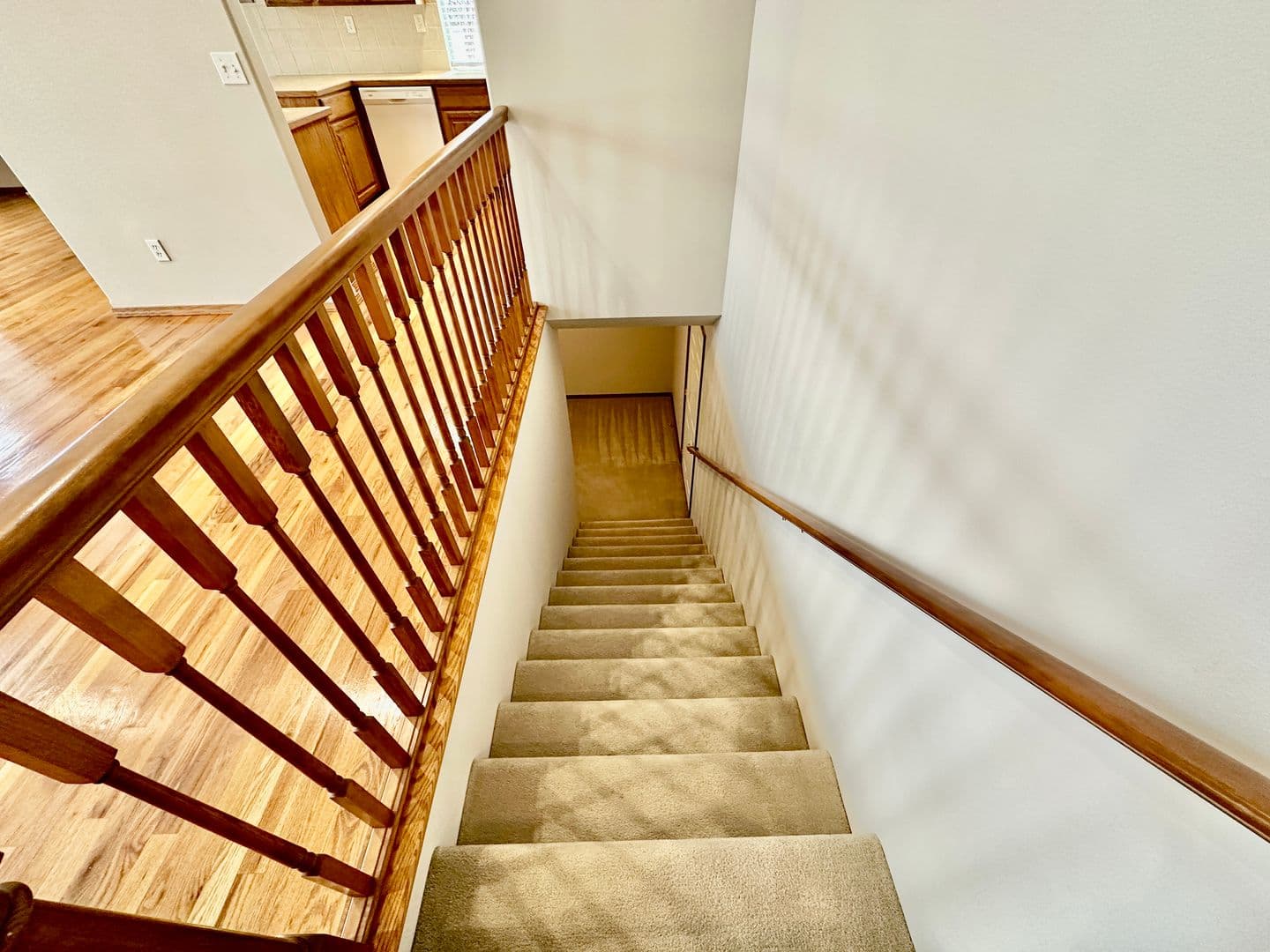 Mead House: 15207 Bonnett St
