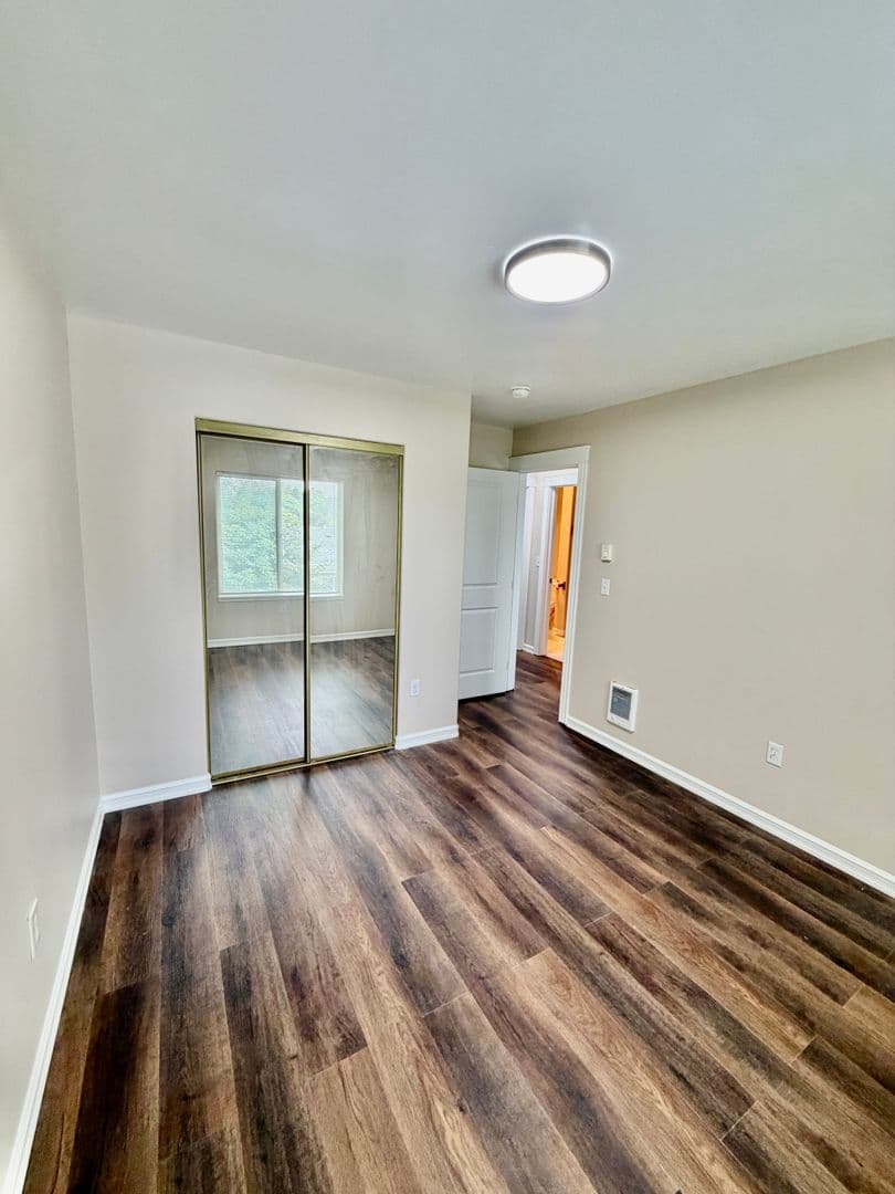 Spokane Apartment: 1816 W 7th Ave