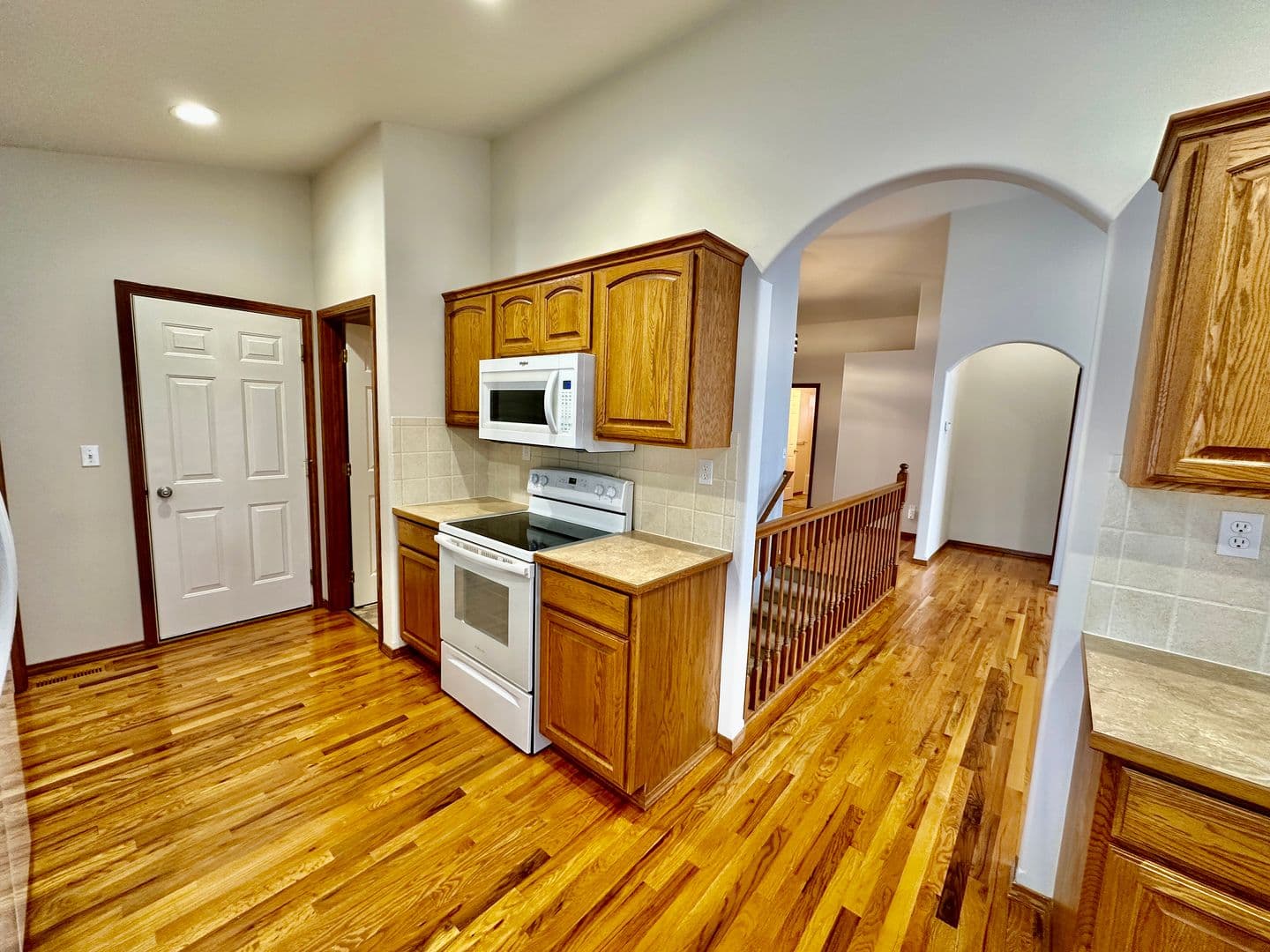 Mead House: 15207 Bonnett St