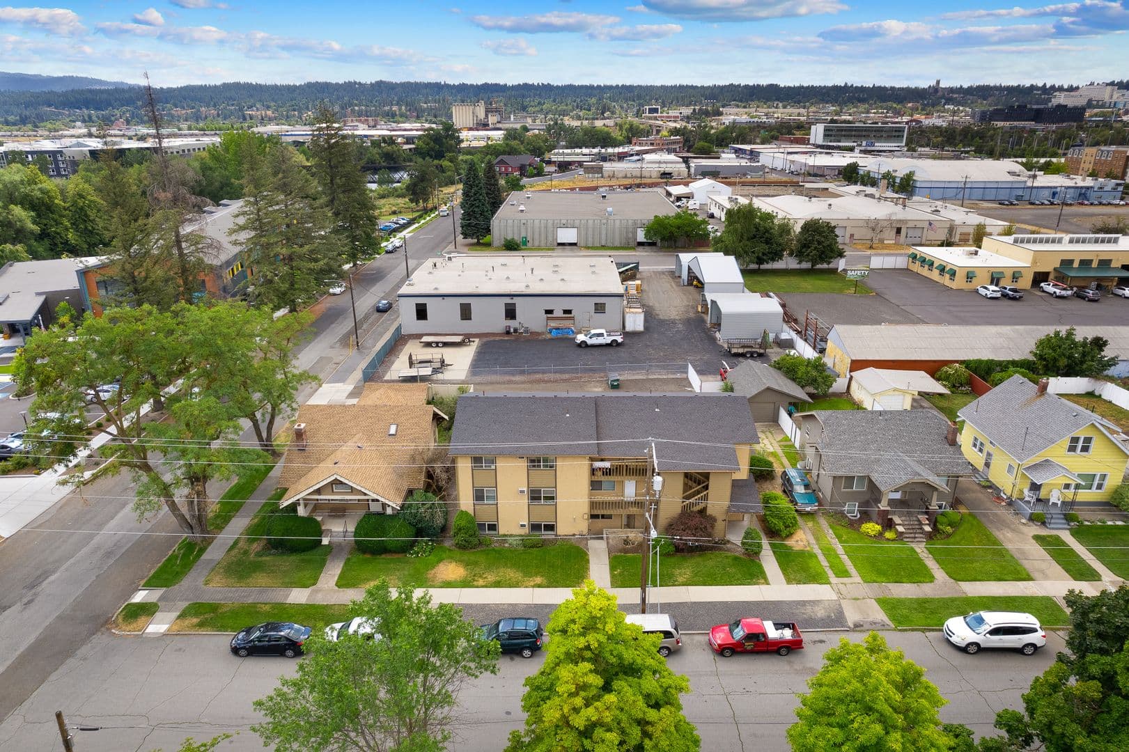 Spokane Apartment: 1036 E Desmet Ave