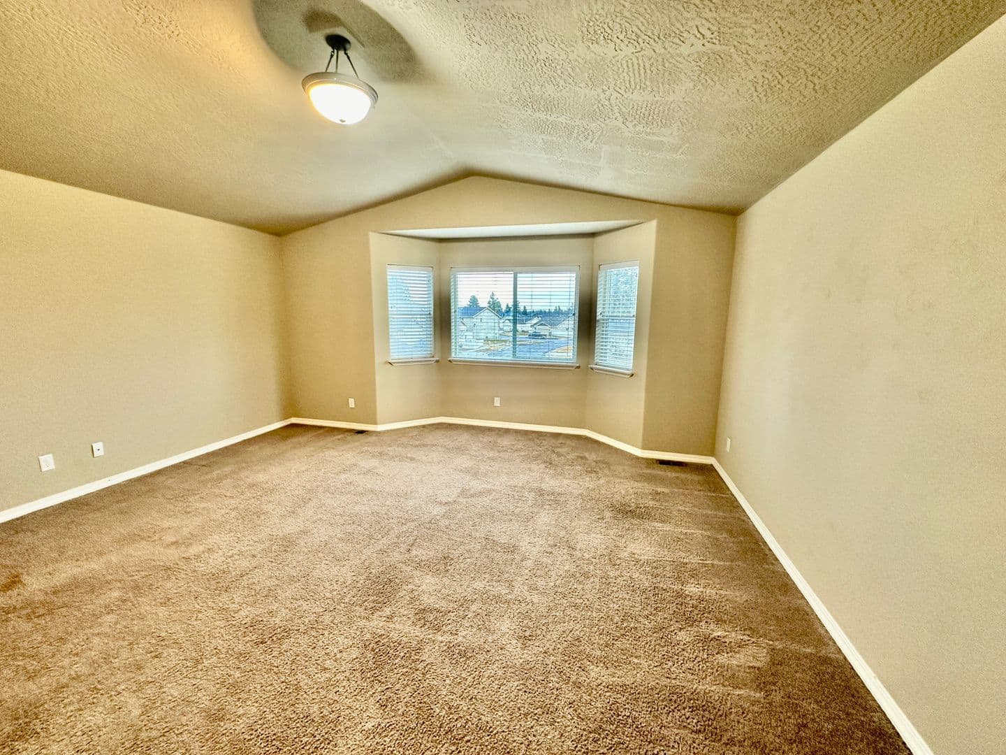 Spokane House: 9125 W Pirates Ct