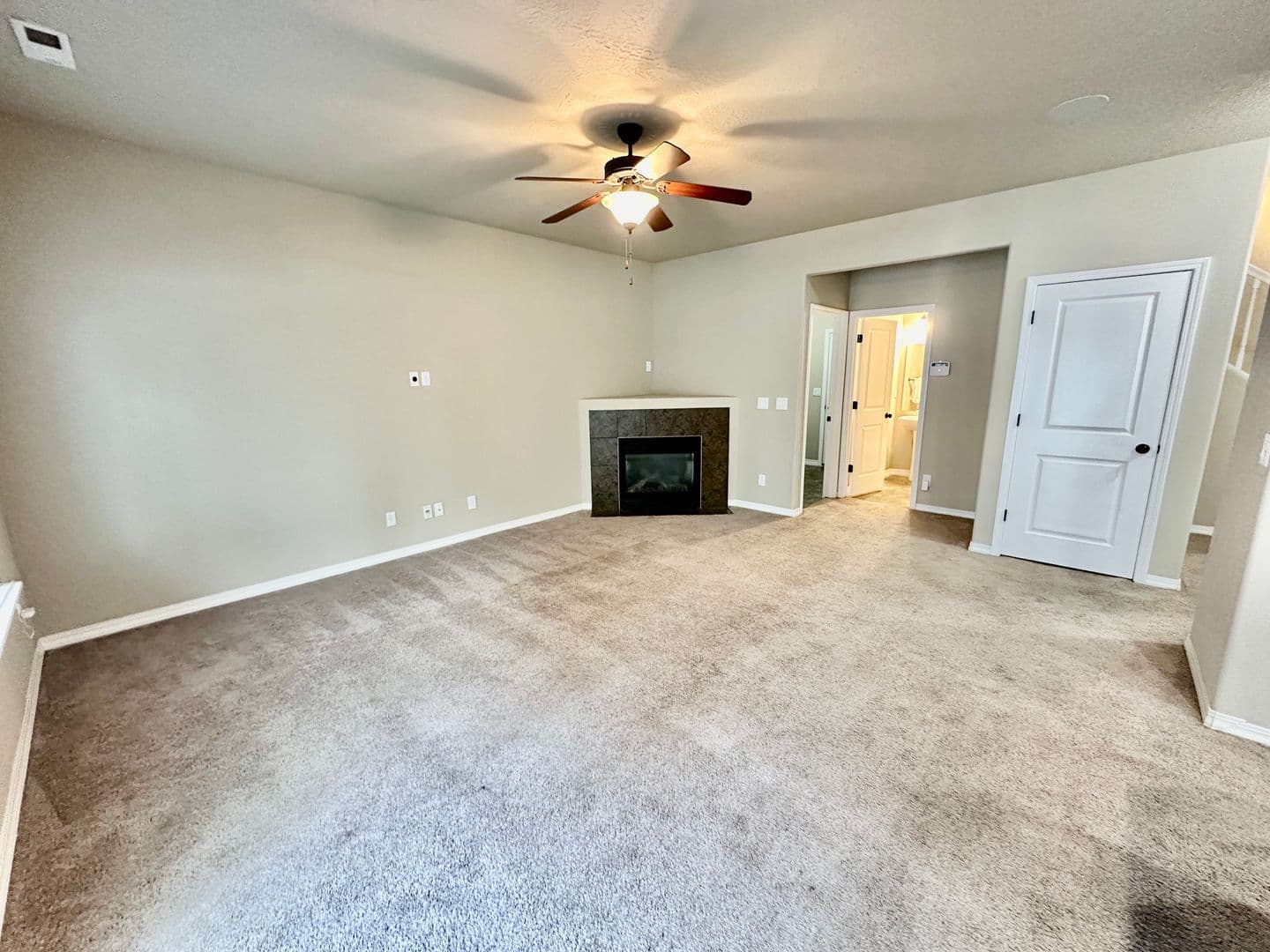 Spokane House: 9125 W Pirates Ct