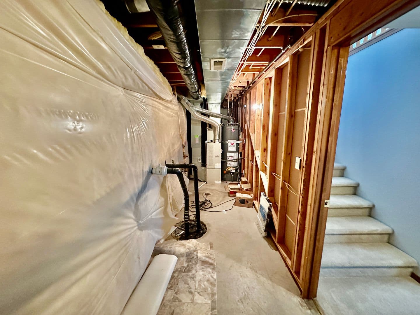 Mead House: 15207 Bonnett St