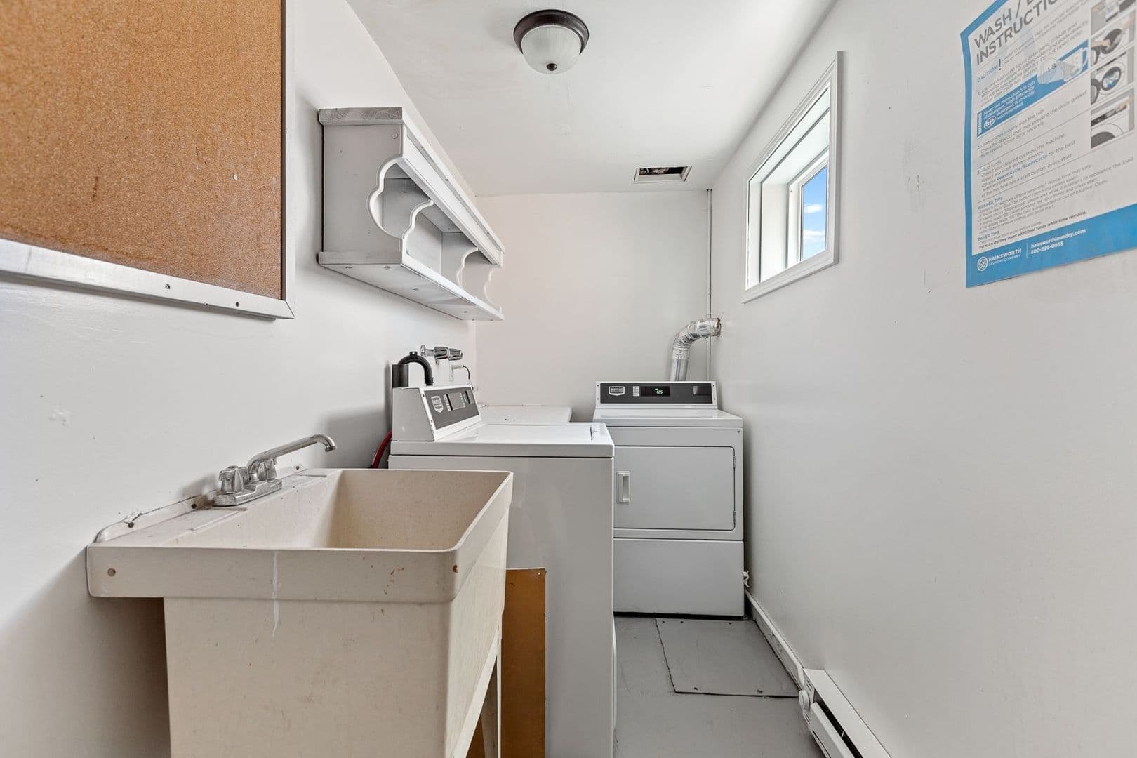Spokane Apartment: 1907 W Broadway Ave