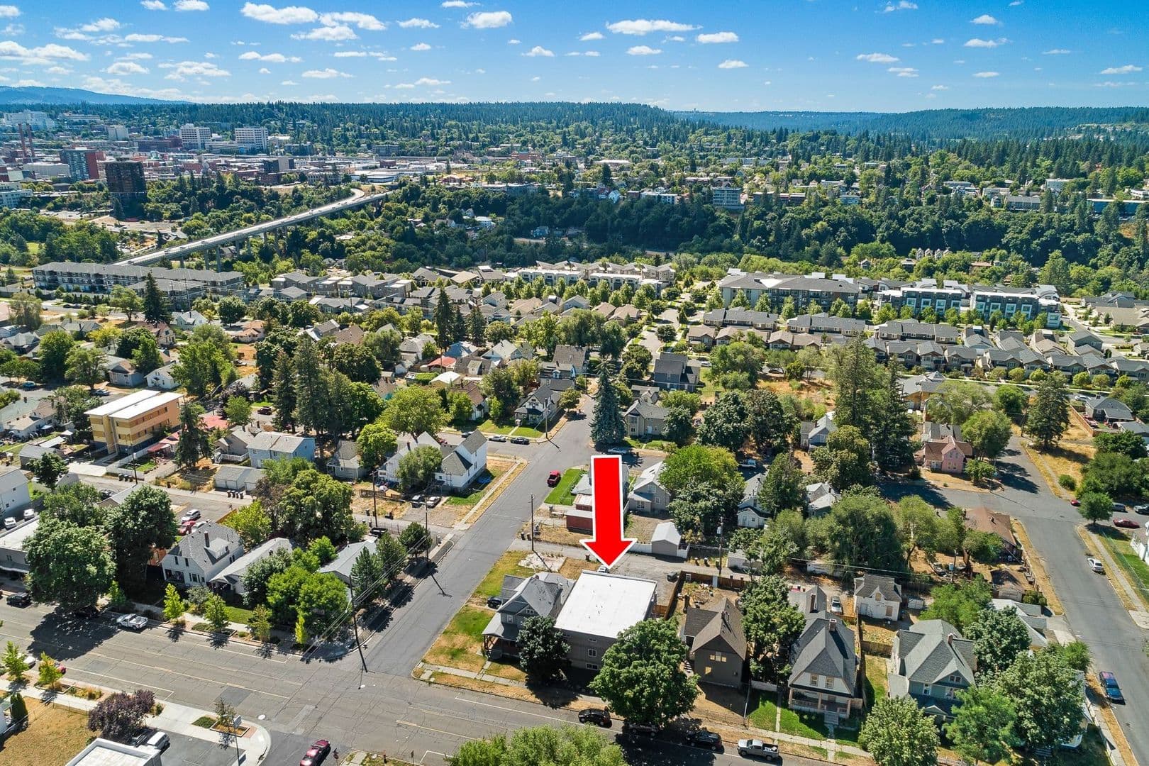 Spokane Apartment: 1907 W Broadway Ave