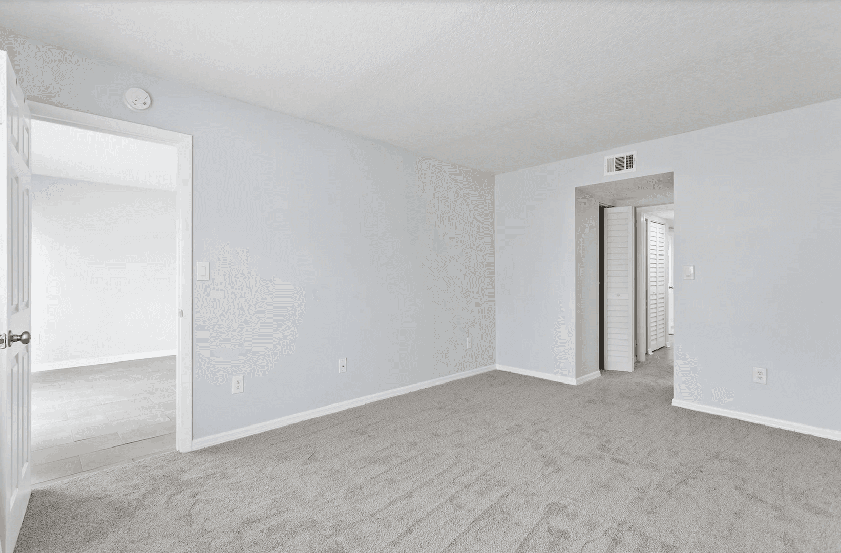 St. Petersburg Condo: 4920 Locust St NE