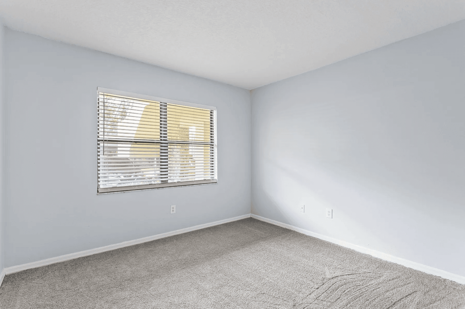 St. Petersburg Condo: 4920 Locust St NE