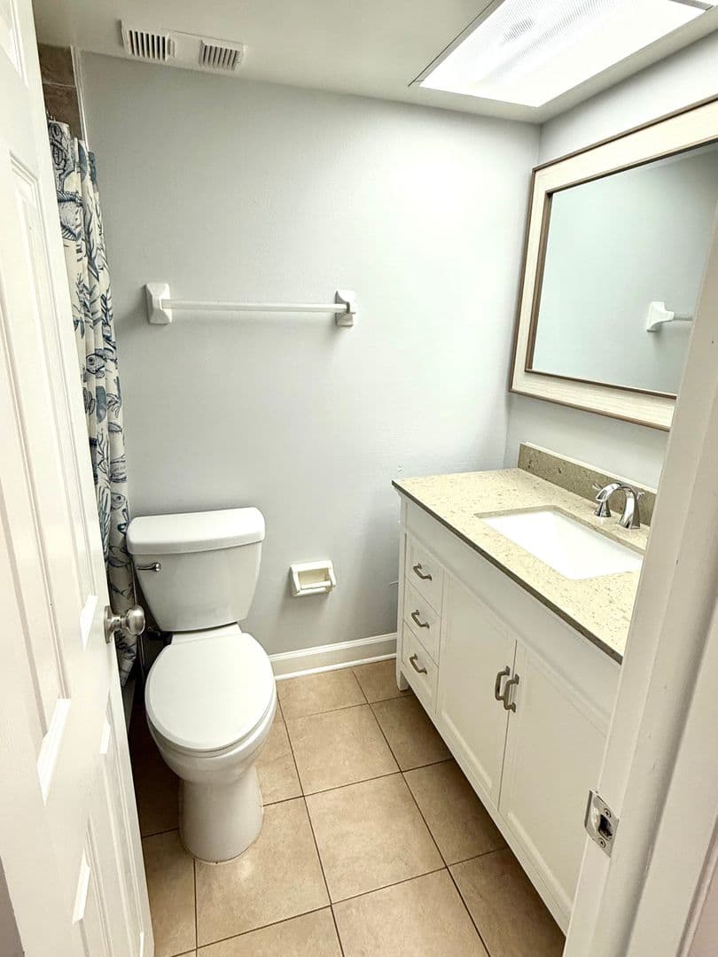 St. Petersburg Condo: 4920 Locust St NE