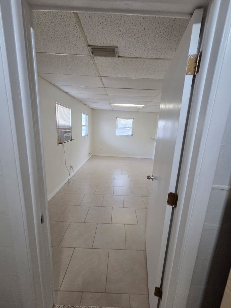 St. Petersburg House: 8076 24th Avenue N.