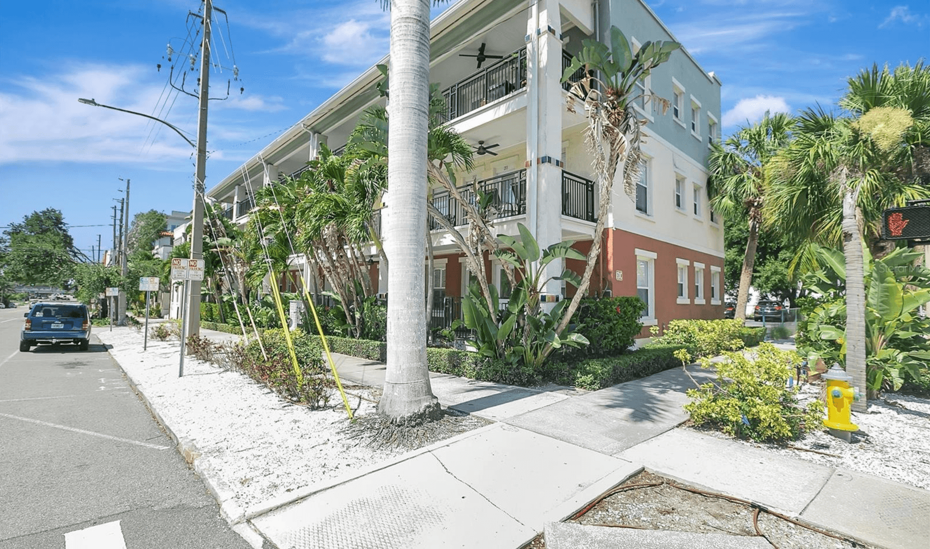 St. Petersburg Condo: 201 6th St. S