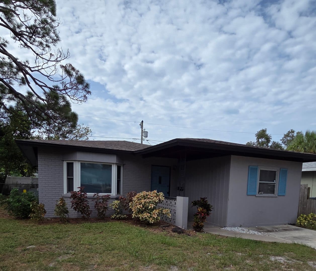 St. Petersburg House: 8076 24th Avenue N.