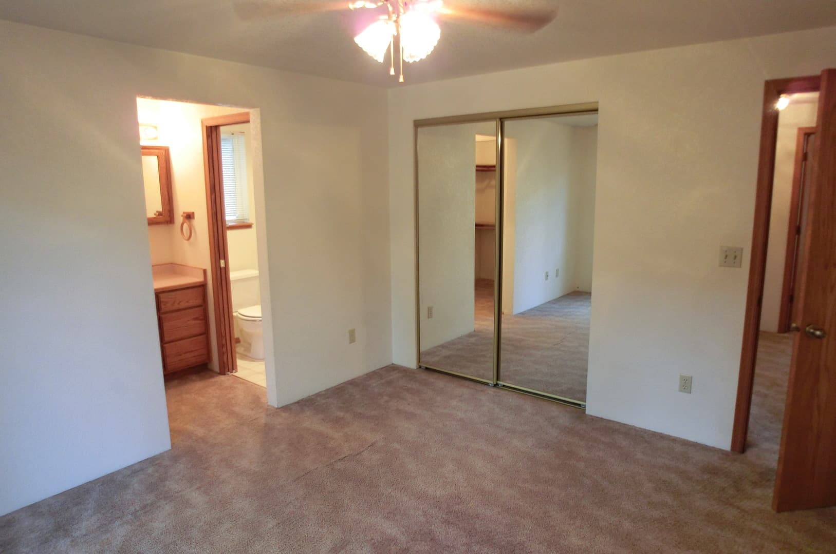 Grants Pass House: 108 Sinclair