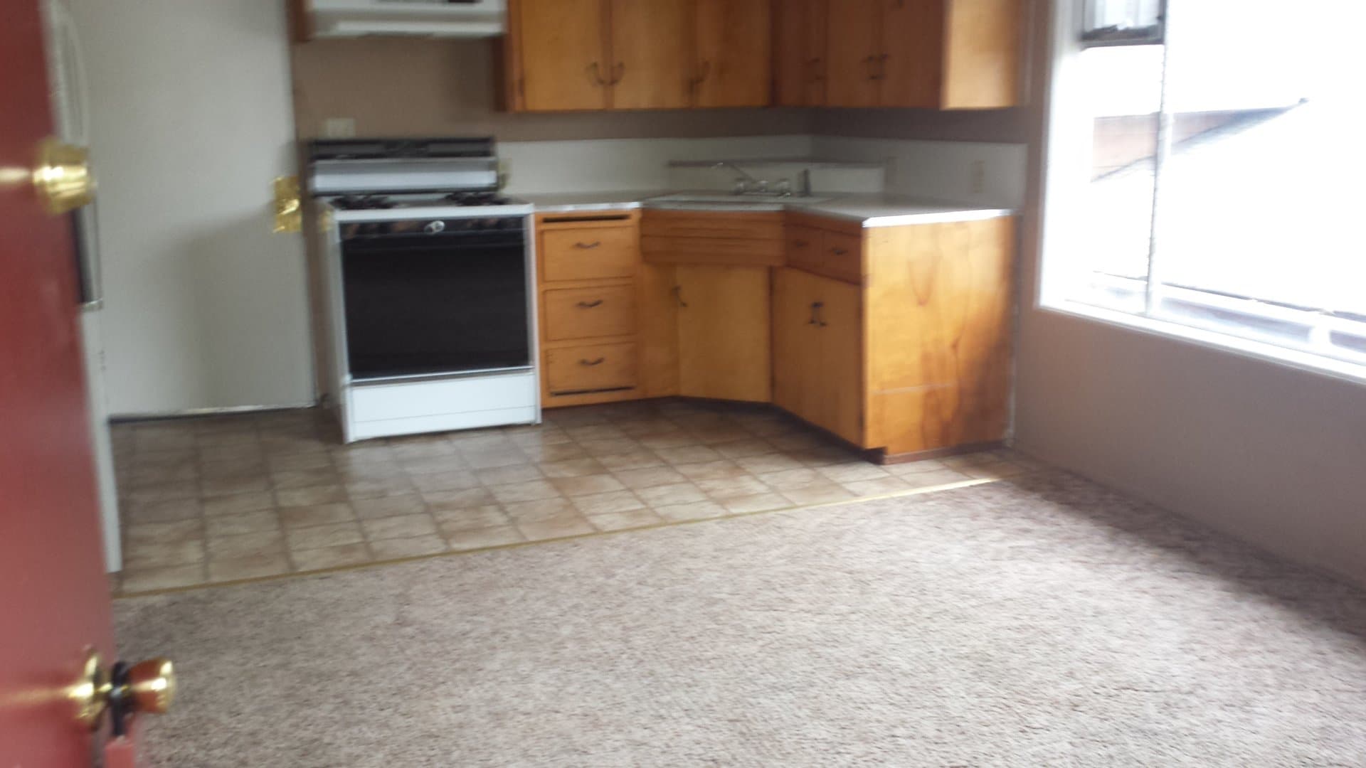 Grants Pass House: 306 #F SW K St