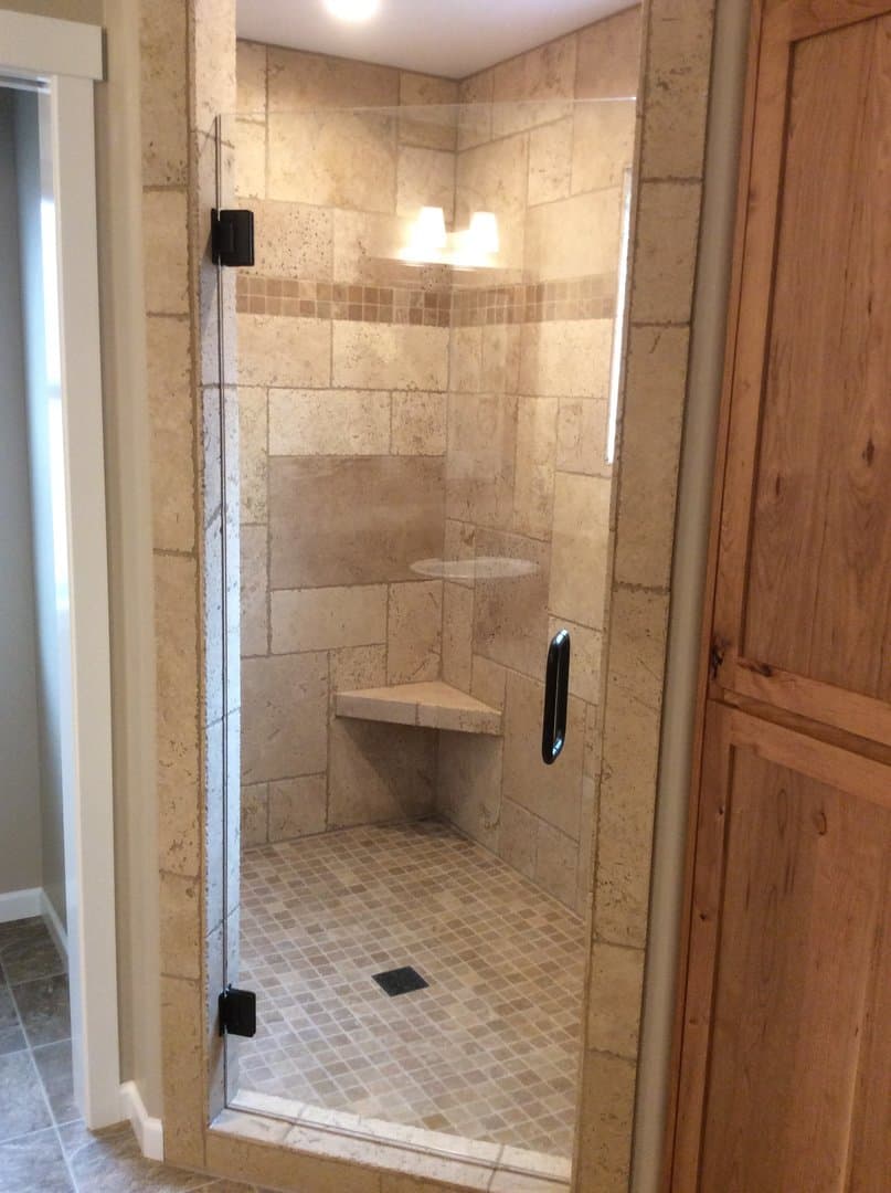 Grants Pass House: 201 SE Briggs Way