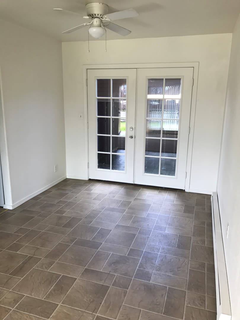 Central Point Apartment: Cherry Street