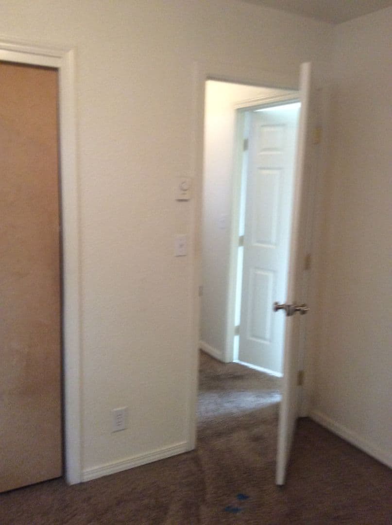 Central Point Apartment: Cherry Street