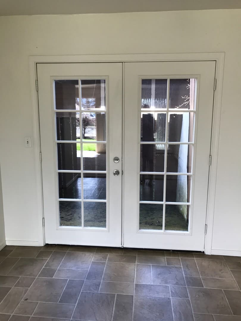 Central Point Apartment: Cherry Street