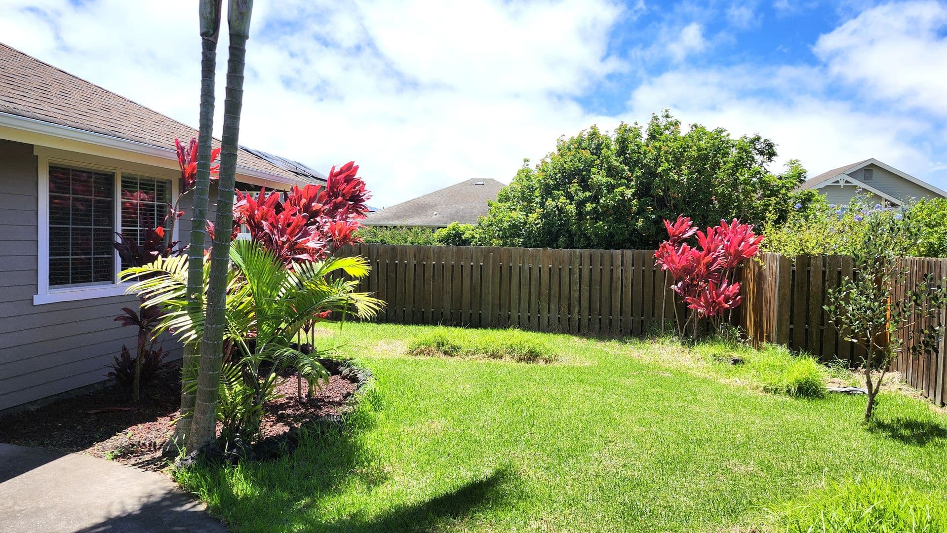Kamuela Apartment: 67-1235 Panale'a St., Luala'i Subd.