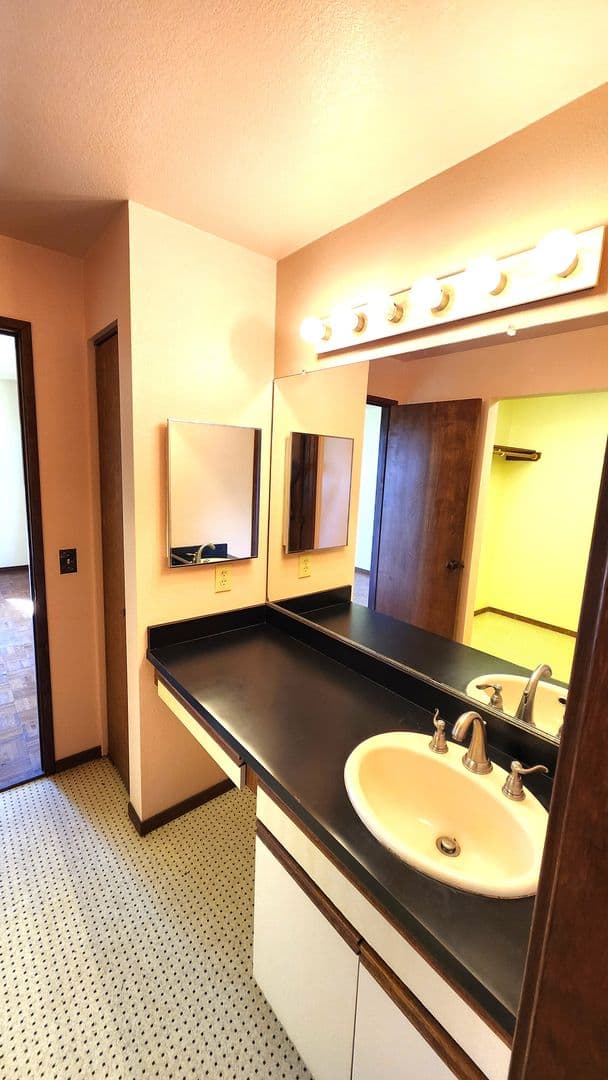 Kamuela Apartment: 64-664 Kahilu Road, Puukapu
