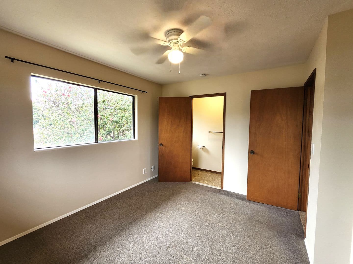 Kamuela Apartment: 62-2436 A Kawaihae Rd - Waimea Landmark Estates