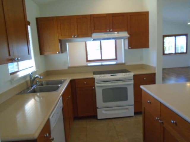 Kamuela Apartment: 67-1274 Puaena St., Luala'i Subd.