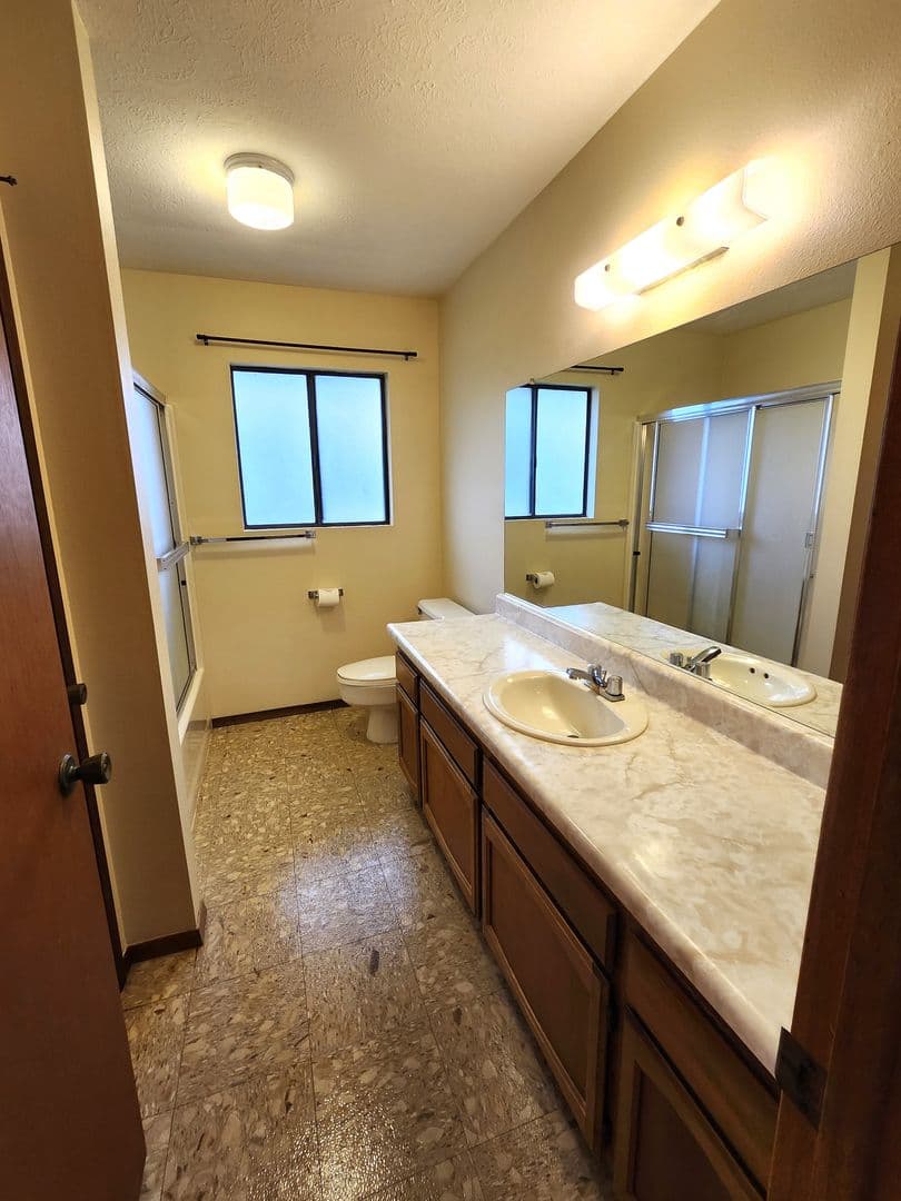 Kamuela Apartment: 62-2436 A Kawaihae Rd - Waimea Landmark Estates